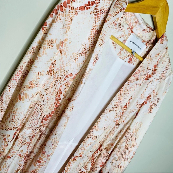 🌟NEW Cupcakes And Cashmere Beige Neptune Snakeprint Satin Trench Coat Size XS - Picture 4 of 12